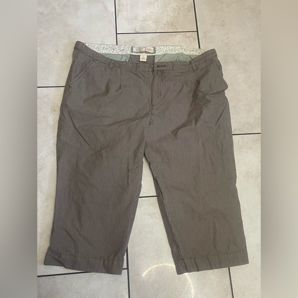 Old Navy Women’s Low-Rise Jeans Size 16 (100% Cotton)